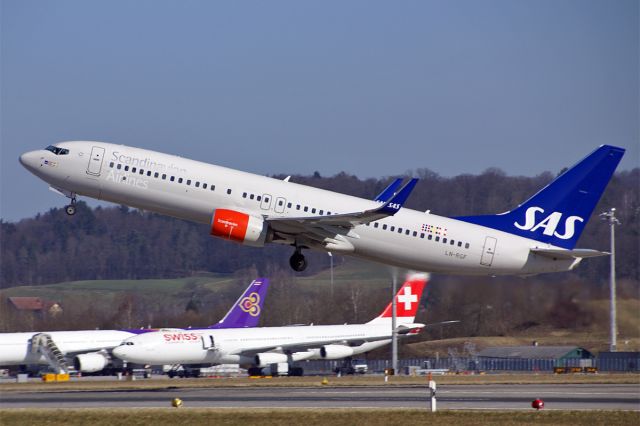 Boeing 737-800 (LN-RGF)