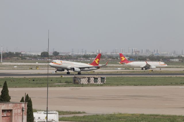 Airbus A320 (B-1659) - B-1659 & B-1851