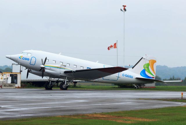 Douglas DC-3 (C-GGSU) - Park at the Carp Airport on a rainy day.