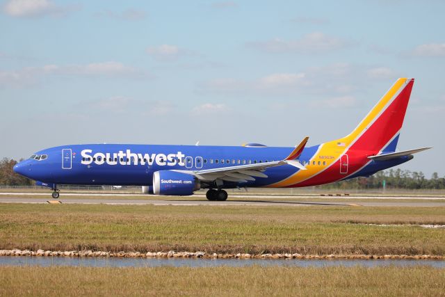 Boeing 737 MAX 8 (N8903H) - SWA4357 RSW-BWI 12/4/24 