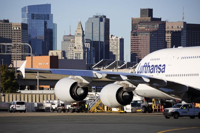 Airbus A380-800 (D-AIMJ) - LH A380 SUPER Boston Skyline 