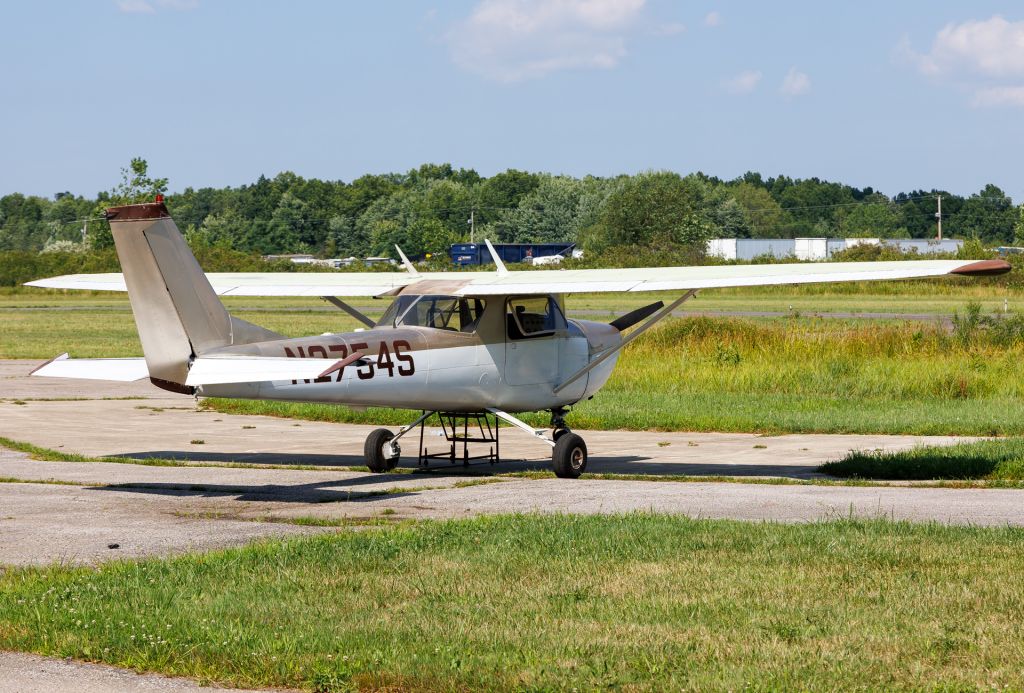 Cessna Commuter (N2754S)
