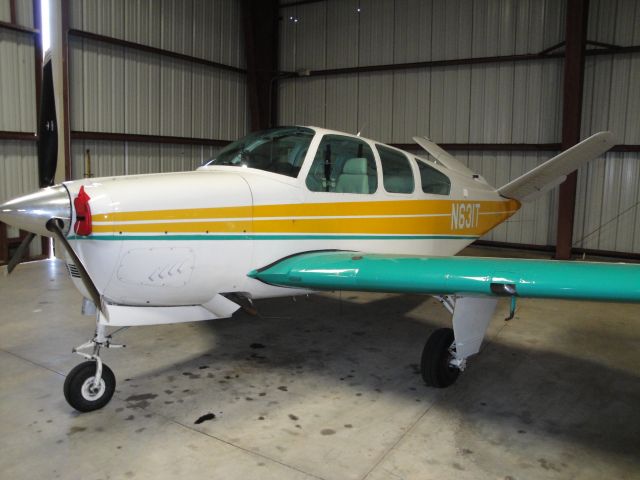 Beechcraft 35 Bonanza (N631T)