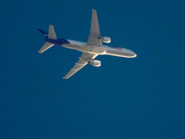 Boeing 757-200 (N793FD)