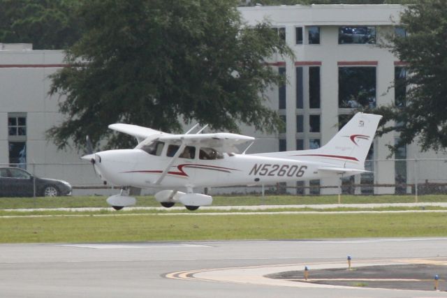 Cessna Skyhawk (N52606)