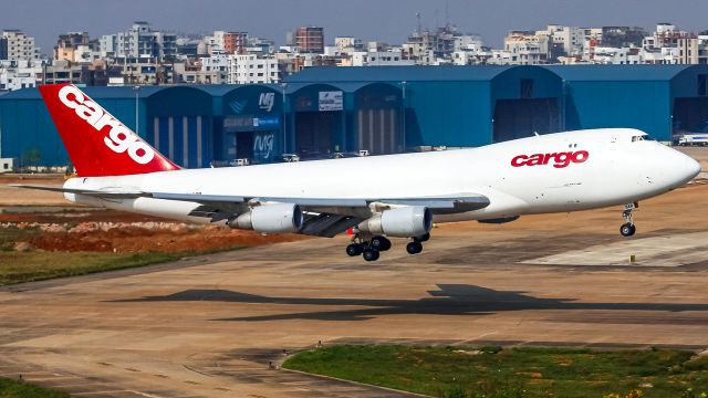 Boeing 747-200 (ER-BAR)