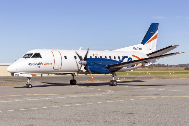 Saab 340 (VH-ZXQ) - Regional Express (VH-ZXQ) Saab 340B at Wagga Wagga Airport