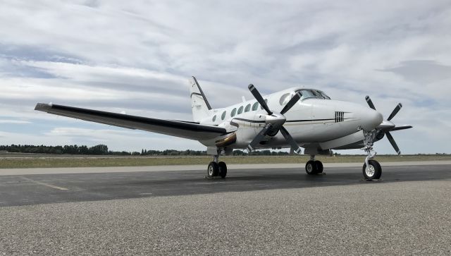 Beechcraft King Air 100 (N54US)