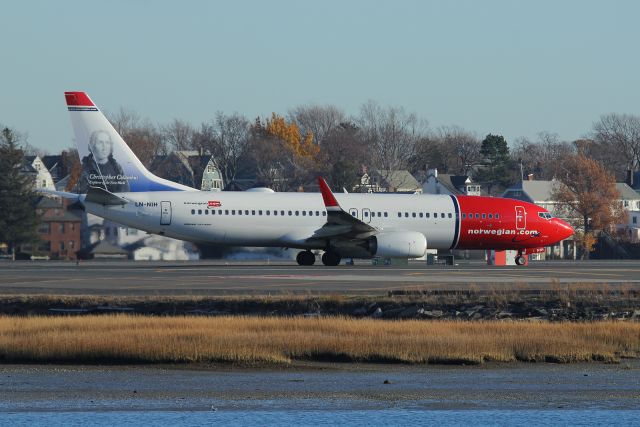 Boeing 737-800 (LN-NIH) - Departing runway 22R