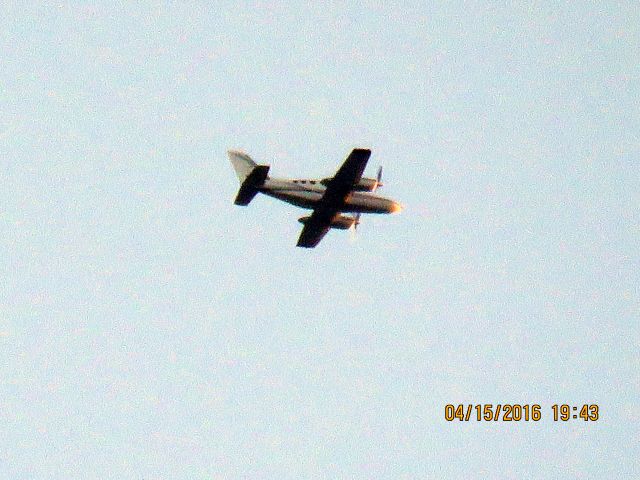 Cessna 421 (N421JW)