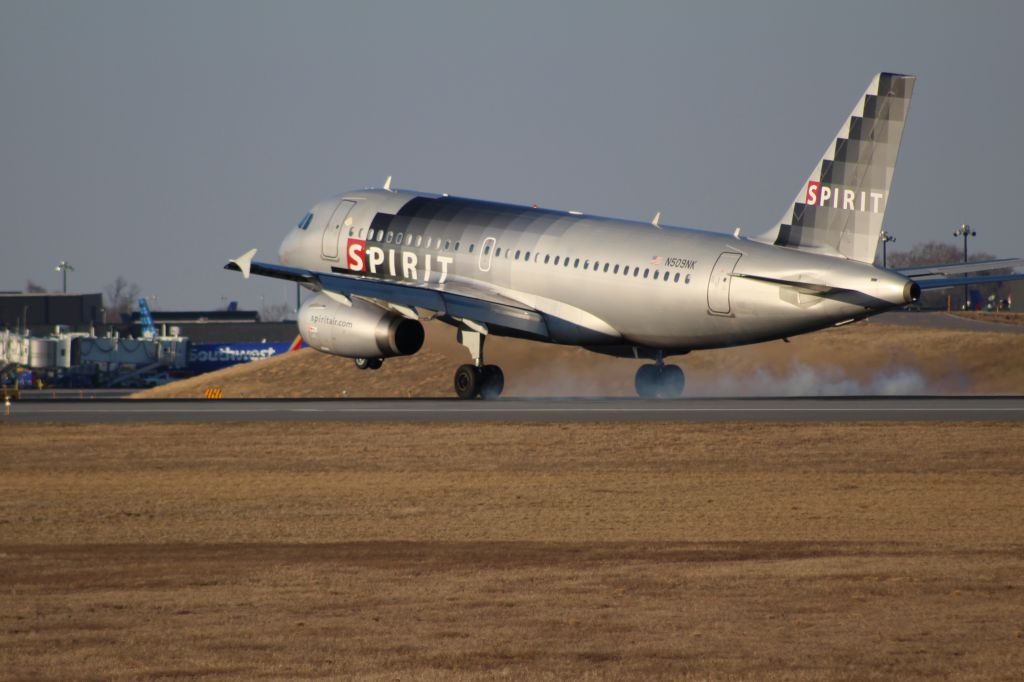 Airbus A319 (N509NK)