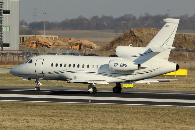 Dassault Falcon 900 (VP-BNS) - TEFAF 2010 VISITOR.