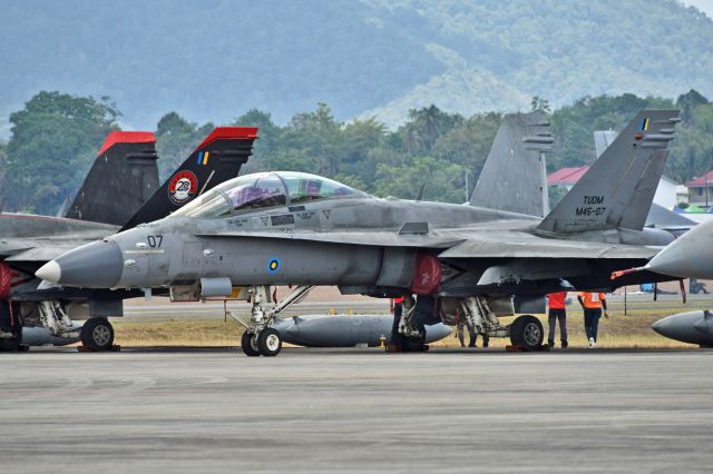 McDonnell Douglas FA-18 Hornet (M4507)