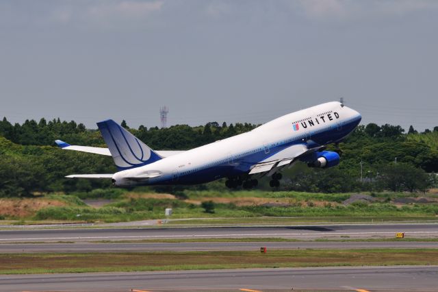 Boeing 747-400 (N181UA) - 2012/6/30