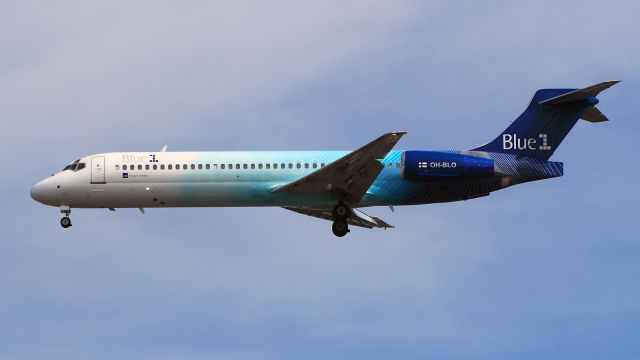 Boeing 717-200 (OH-BLO)