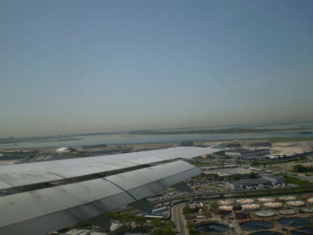 Airbus A300F4-600 — - On final approach.