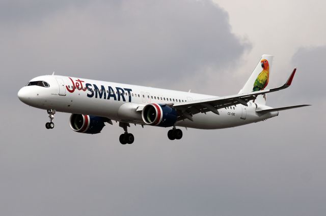 Airbus A321 (CC-DIE)