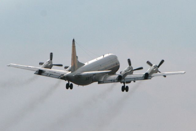 — — - P-3C Orion doing touch and gos at the Hickory Airport on 3-28-2008 at 18:19