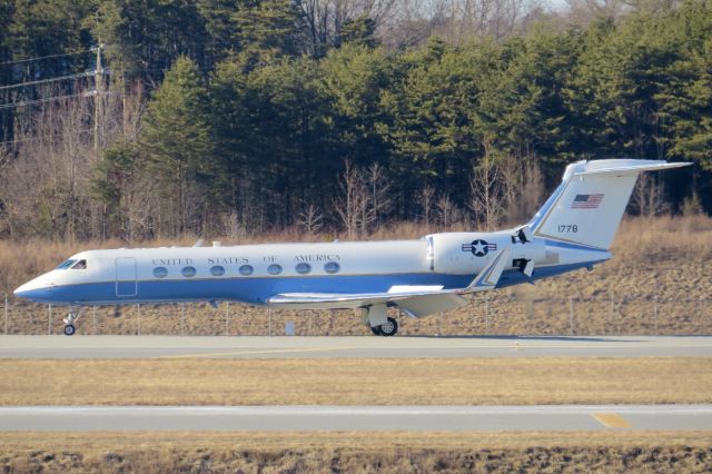 Gulfstream Aerospace Gulfstream V (04-1778) - United States Army Gulfstream C-37B