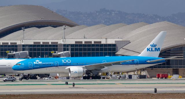 BOEING 777-300ER (PH-BVR) - Spotted at KLAX on August 9, 2020