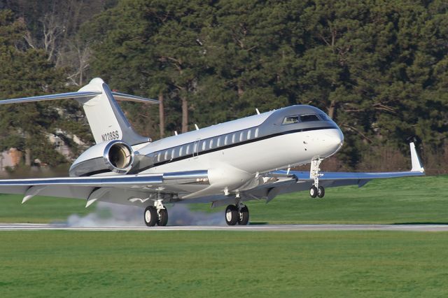 Bombardier Global Express (N228SS) - Bombardier global landing in Atlanta at PDK airport. Questions about this photo can be sent to Info@FlewShots.com