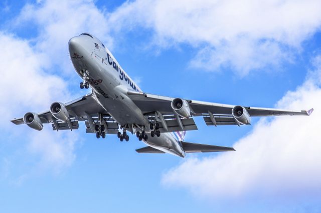 Boeing 747-400 (LX-SCV) - Cargolux 747-400 arriving on a brisk winter day at Indianapolis Intl.