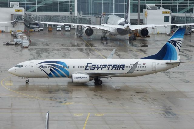 Boeing 737-800 (SU-GDZ)