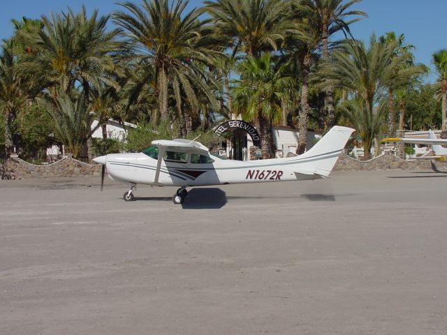 Cessna Skylane (N1672R) - Mulege/Serenidad/El Gallito  BCS, Mexico