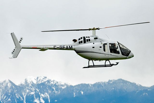 Bell 505 (C-GFAM)