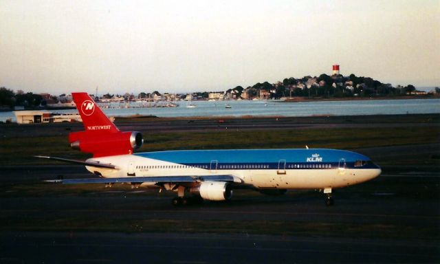 McDonnell Douglas DC-10 (N237NW) - From late 1990s