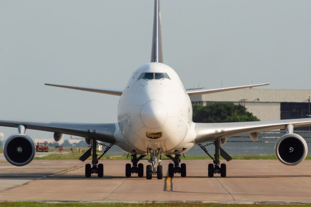 N576UP — - UPS 2752 arriving from Louisville is taxing into the hard stand right next to Founders' Plaza which allows for great taxi views like this. Photo taken May 16, 2022 at 6:00 PM with Nikon D3200 at 300mm.