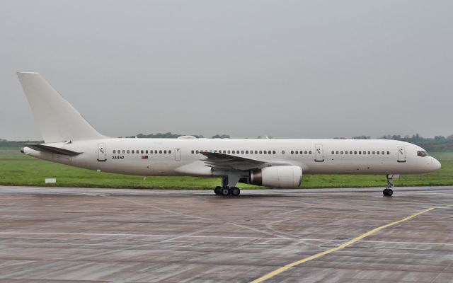 02-4452 — - usaf c-32b 02-4452 at shannon 2/5/14