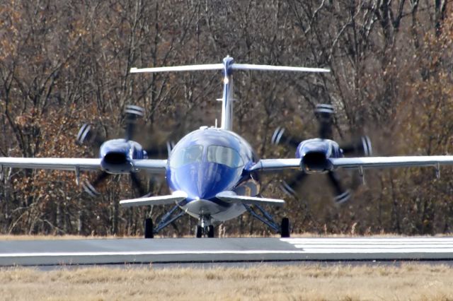 Piaggio P.180 Avanti (N23RF)