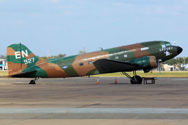 Douglas DC-3 (N514AC)