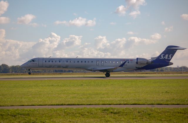 Canadair Regional Jet CRJ-900 (ES-ACK) - Xfly Estania takeOff rwy36L CRJ-900LR cn15211 25-09-2022