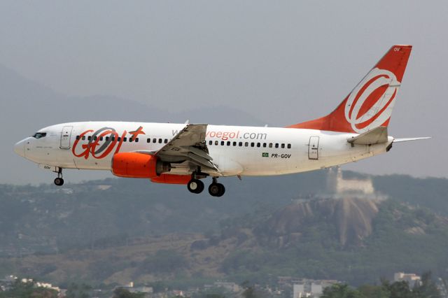 Boeing 737-700 (PR-GOV)