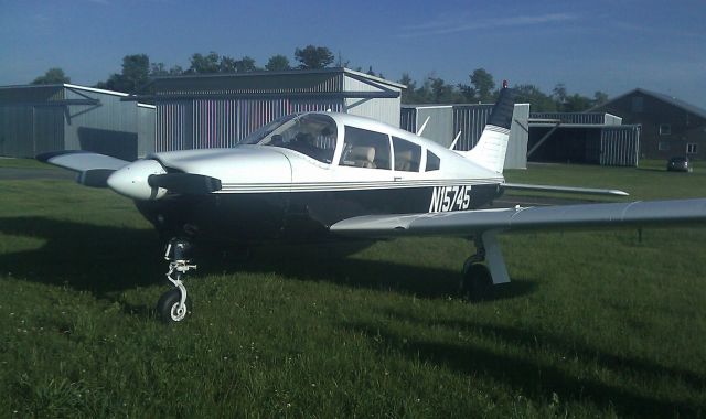 Piper Cherokee Arrow (N15745)