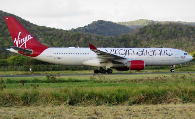 Airbus A330-200 (G-VMNK)