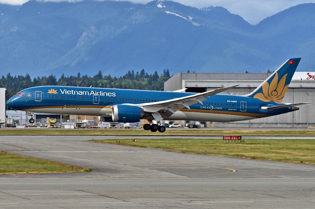 Boeing 787-8 (VNA-868)