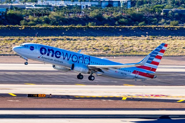 Boeing 737-800 (N837NN) - American Airlines 737-800 in Oneworld special livery taking off from PHX on 10/29/22. Taken with a Canon 850D and Tamron 70-200 G2 lens.