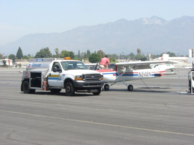 Cessna 152 (N84BN)