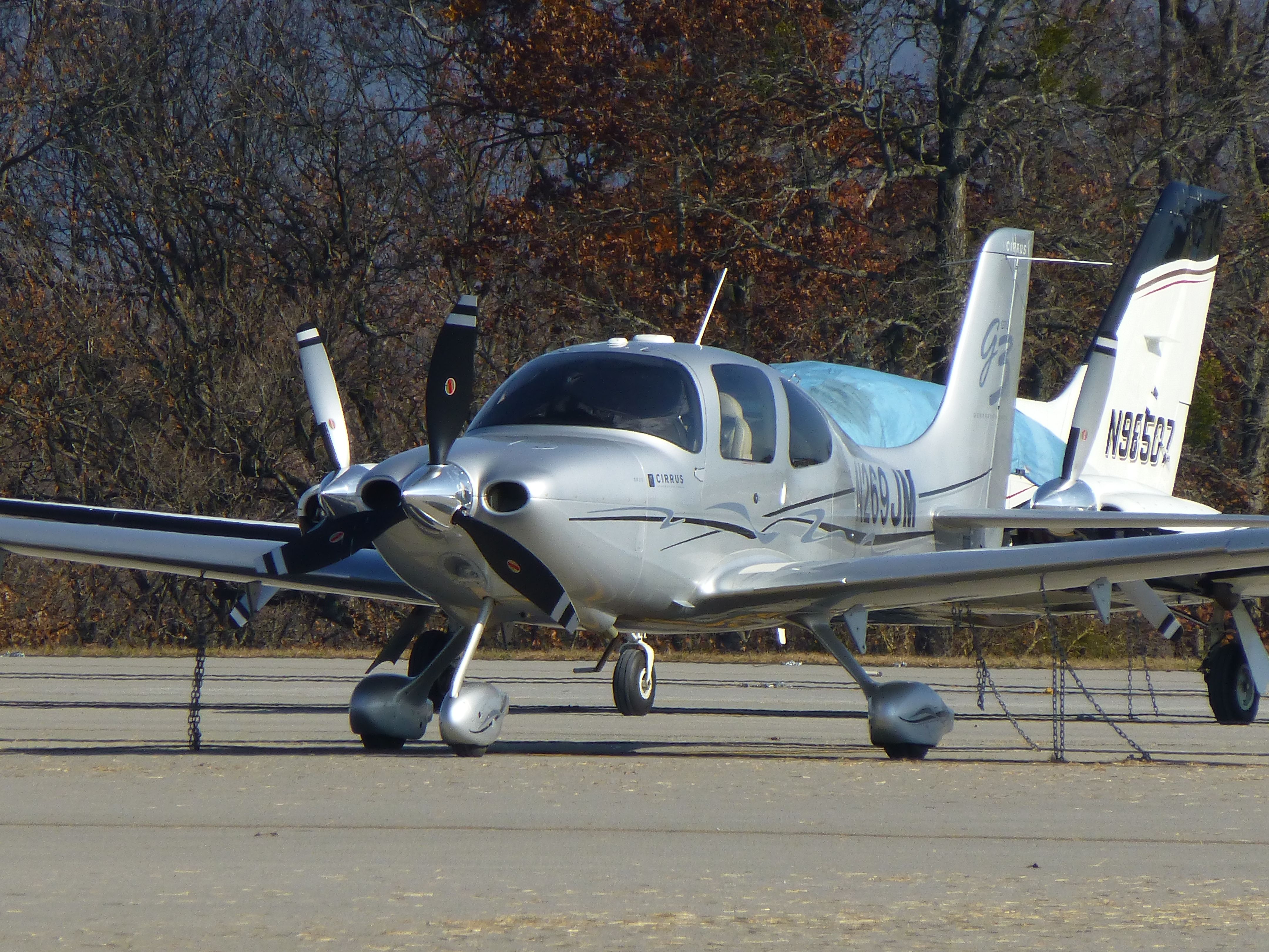 Cirrus SR-22 (N269JM)