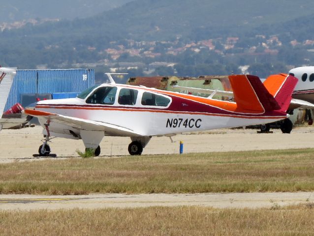 Beechcraft 35 Bonanza (N974CC) - 07 aout 2015