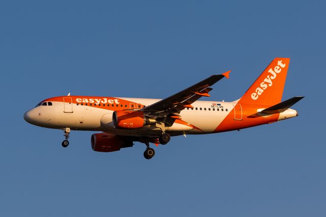 Airbus A319 (OE-LQN)