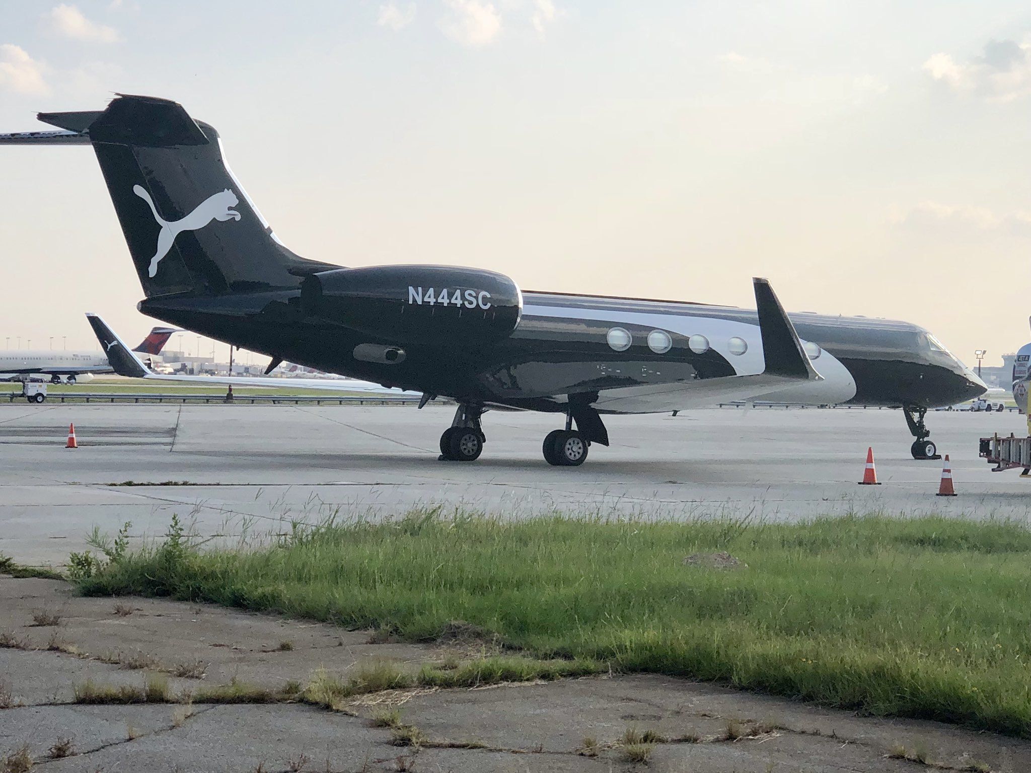 Gulfstream Aerospace Gulfstream V (N444SC) - She is gassed Up and ready to go. N444SC