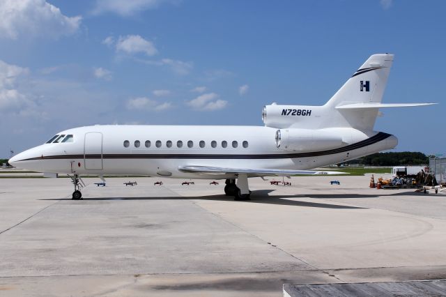 Dassault Falcon 900 (N728GH)