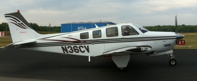 Beechcraft Bonanza (36) (N36CV)