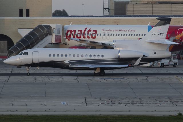 Dassault Falcon 7X (PH-IWS)