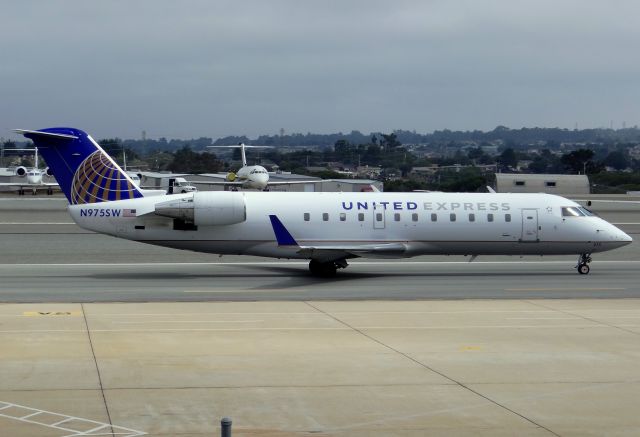 Canadair Regional Jet CRJ-200 (N975SW)