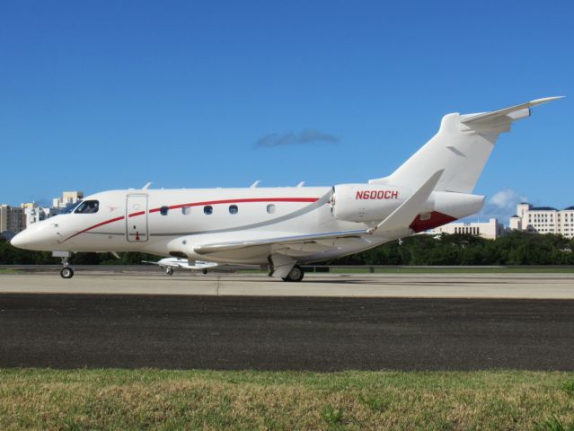 Embraer Legacy 450 (N600CH)